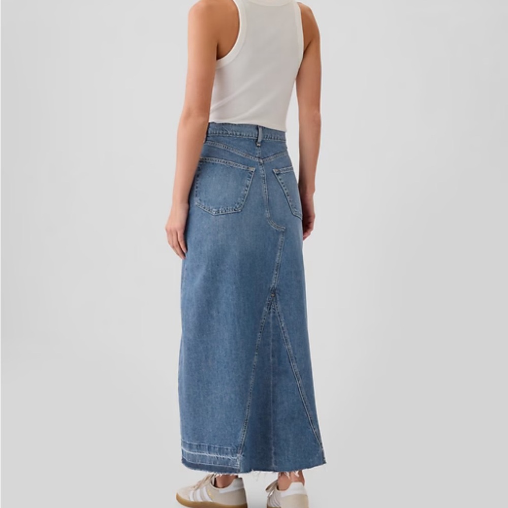 GAP Blue Denim Skirt - Picture 2 of 11